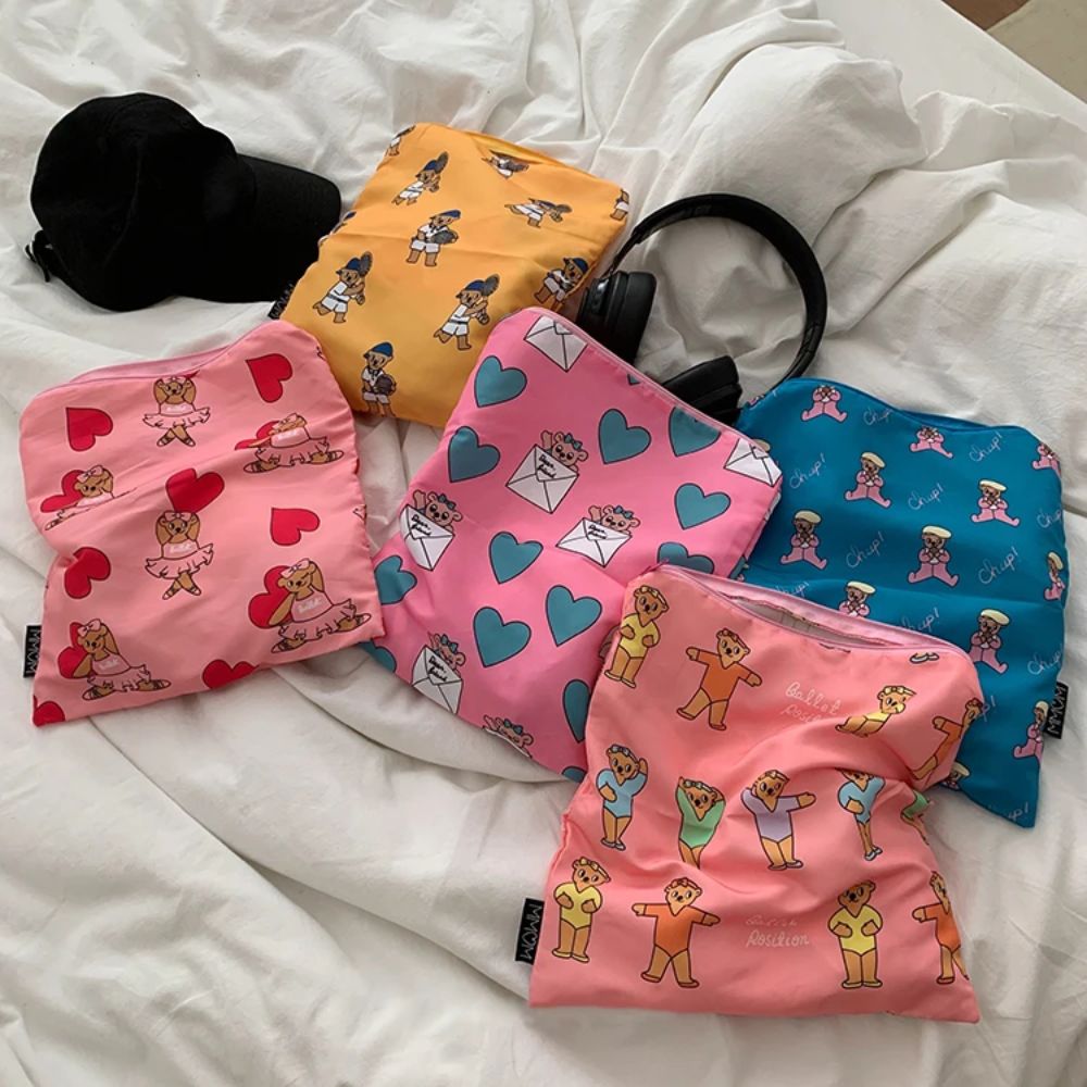 Urocza kosmetyczka Kawaii z wz – Stationery recenzja i cena